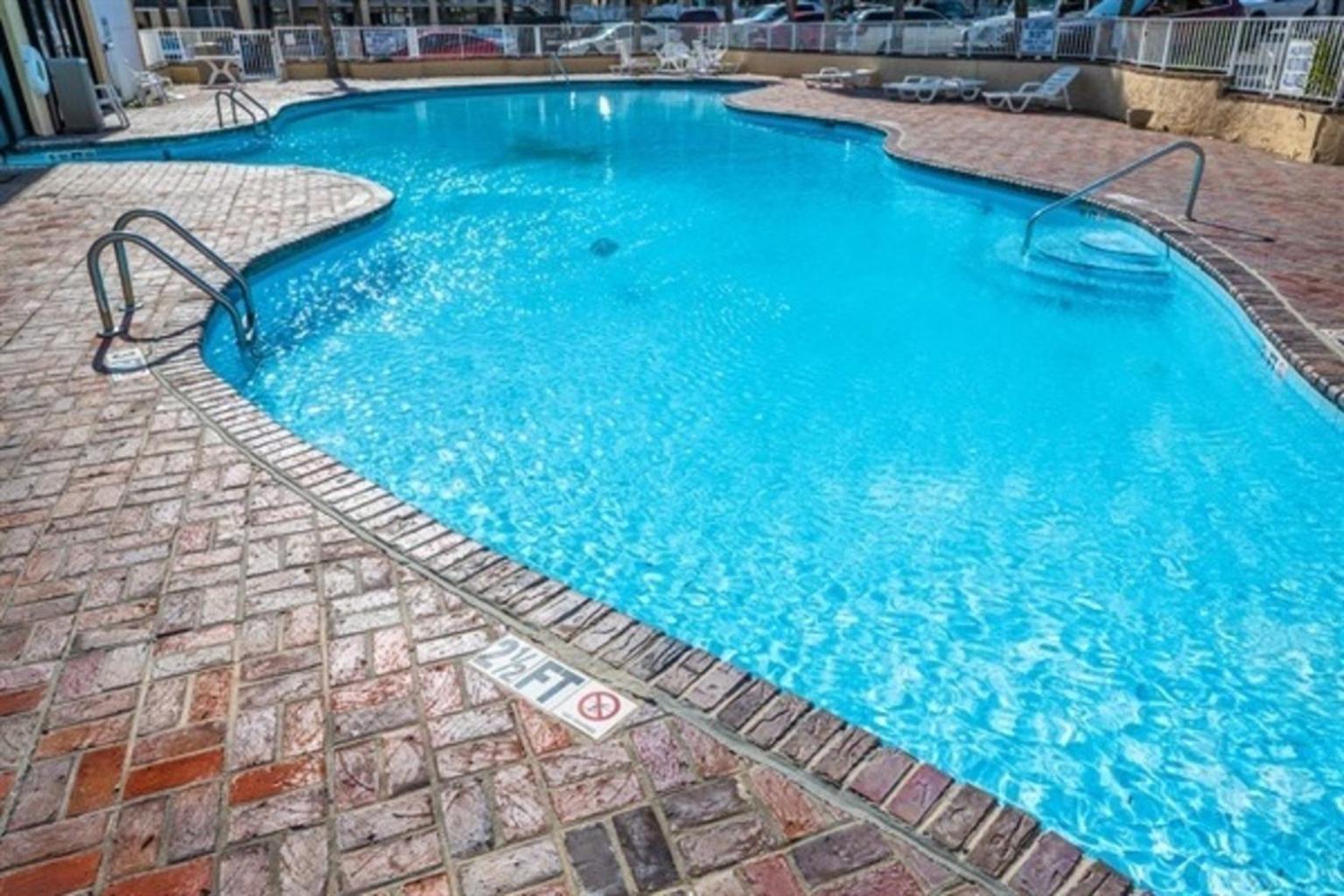 Oceanfront Sea Mist Home With Beautiful Views Миртъл Бийч Екстериор снимка